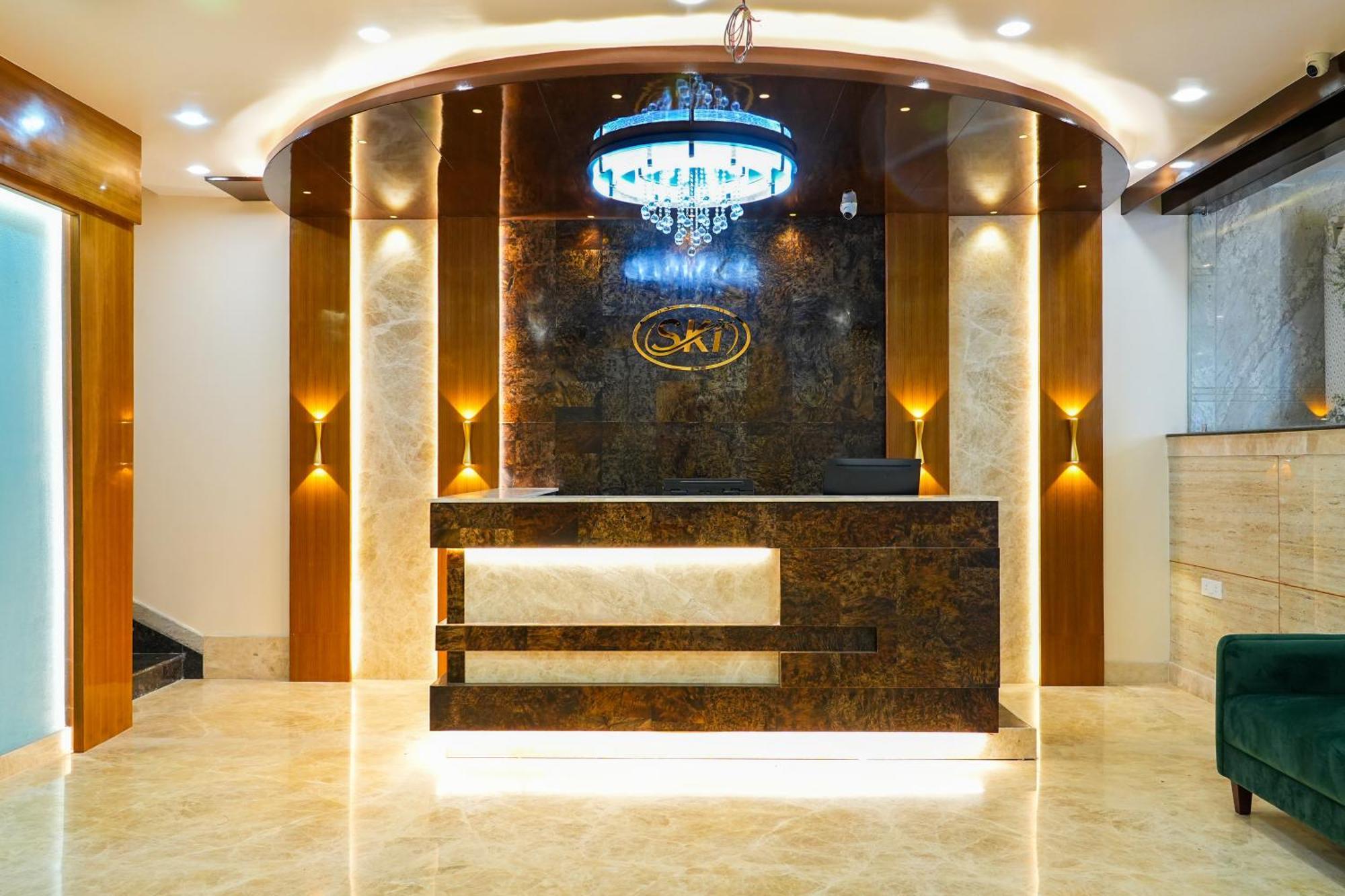 Sri Krishna Inn - Kempegowda Airport Bangalore Devanahalli Ngoại thất bức ảnh